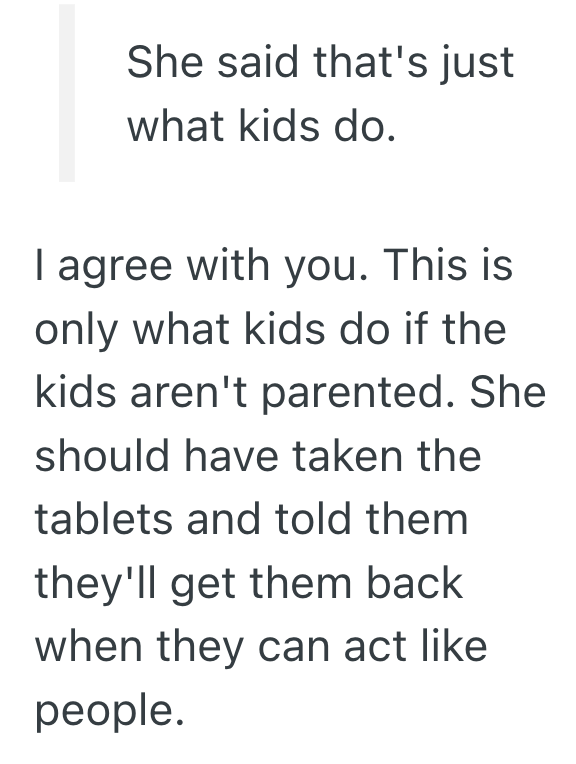 Screenshot 2025 10 17 at 11.27.32 AM Tired Traveler Faced Nonstop Kicks From The Kids Behind Her, So She Made Sure The Lax Mom Got An Earful