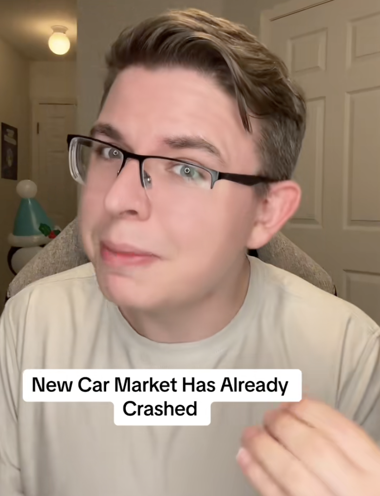 man talking about car-buying