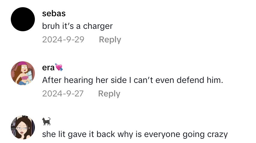Screenshot 2025 10 18 at 9.34.51 AM A Traveler Confronted The Woman Who Stole His Phone Charger On A Plane