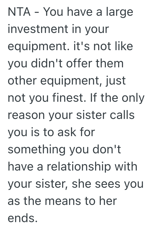 Woman Asks Her Brother If She Can Borrow His Expensive Camera Equipment, But He Says No Screenshot 2025 10 19 at 5.03.39 PM Woman Asks Her Brother If She Can Borrow His Expensive Camera Equipment, But He Says No