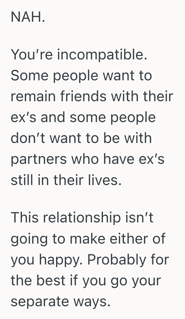 Screenshot 2025 10 20 at 1.34.57 PM Woman Stayed Close With Her Ex’s Parents Even After They Broke Up, But Her Current Boyfriend Accused Her Of Crossing A Line