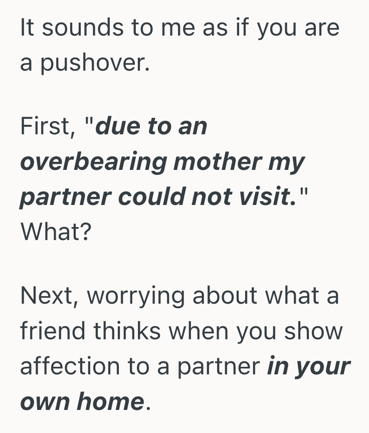 Screenshot 2025 10 20 at 12.12.37 PM Patient Cuddled With Their Partner During Their Recovery, But When Their Friend Labeled Their PDA As Too Much, It Made Everything Awkward