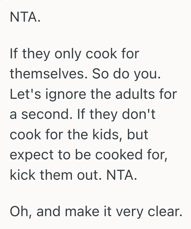 Screenshot 2025 10 20 at 5.02.20 PM Young Woman Watched Her Aunt Exploit Her Father’s Kindness, So She Stopped Cooking for Her And Spoke Up About Her Entitlement