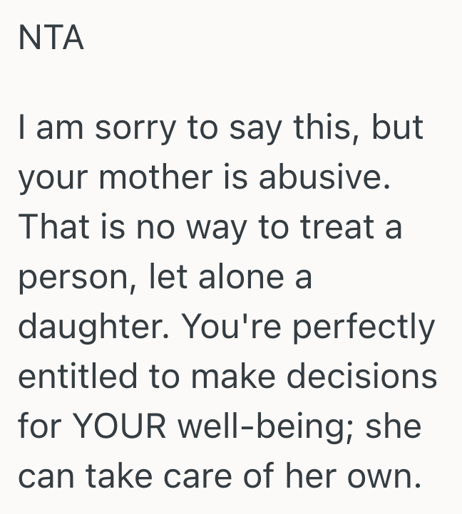 Screenshot 2025 10 21 at 1.49.13 PM Woman Got Kicked Out Of The House By Her Mom For Not Studying Enough, So She Decided Not To Invite Her To Graduation
