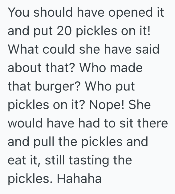Screenshot 2025 10 22 at 5.29.44 PM McDonalds Employee Hears Boss Insult Her Work Bestie, So She Throws A Special Order Double Cheeseburger In The Trash