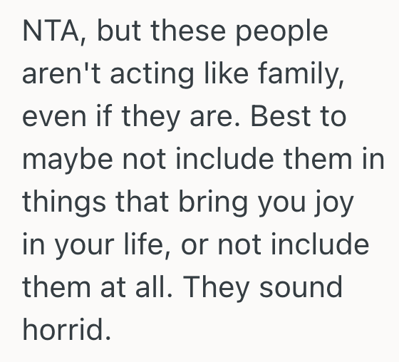 Screenshot 2025 10 23 at 6.35.14 PM Womans Half Siblings Criticize Her On Her Birthday, But When Their Mom Calls Them Out On It, They Claim It Was Just Banter