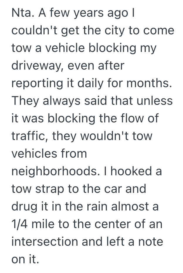 Screenshot 2025 10 26 at 1.00.56 AM Woman Parks Her Car In Front Of A Neighbors Driveway, So The Neighbor Calls For A Tow Truck