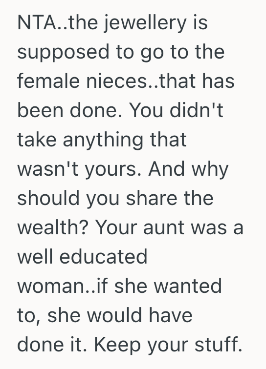 Screenshot 2025 10 26 at 10.44.59 PM Aunt Is Diagnosed With Stage 4 Cancer And Is Gone Within A Year, But Now The Nieces And Nephews Are Arguing Over Who Gets What