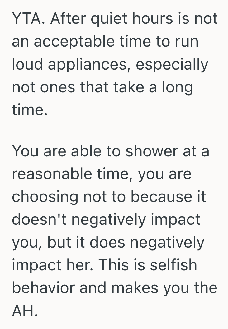 Screenshot 2025 10 27 at 8.06.42 PM Young Woman Insisted On Blow Drying Her Hair In The Middle Of The Night, So Her Roommate Finally Snapped About The Noise Levels