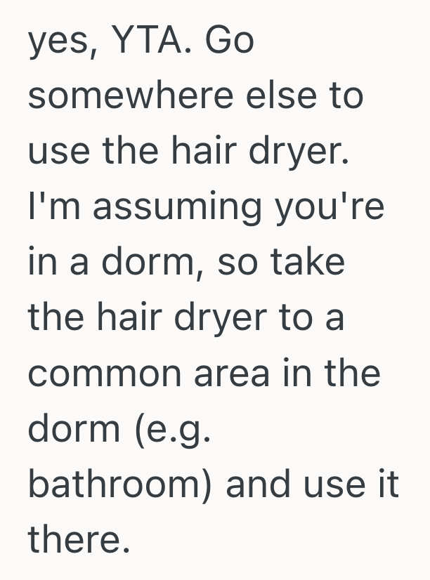 Screenshot 2025 10 27 at 8.07.25 PM Young Woman Insisted On Blow Drying Her Hair In The Middle Of The Night, So Her Roommate Finally Snapped About The Noise Levels