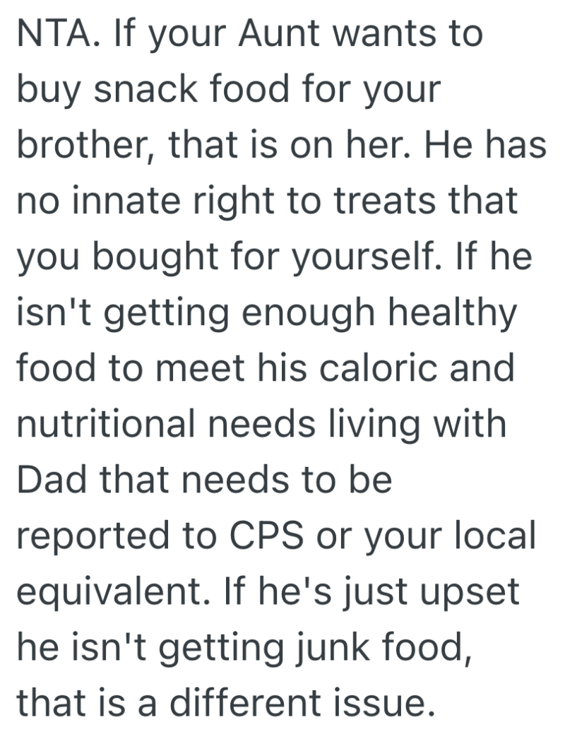 Screenshot 2025 10 29 at 8.11.08 AM e1761739894865 Teen Refuses To Share Her Snacks With Her Little Brother Who Eats Everything In Sight, But Her Aunt Says She’s Being Selfish