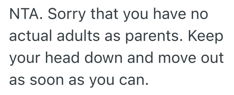 Screenshot 2025 10 29 at 9.21.42 PM e1761787373719 Teen Refuses To Speak To Her Stepdad After He Made Her Cry On Her Birthday, But Her Mom Says She’s Overreacting
