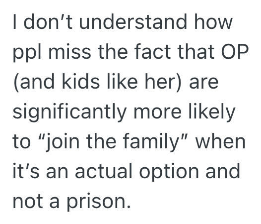 Screenshot 2025 10 30 at 6.59.59 PM College Student Plans To Get A Place With Some Friends Over The Summer Instead Of Going Home, But Her Dad Thinks She Should Spend The Summer With Her Family