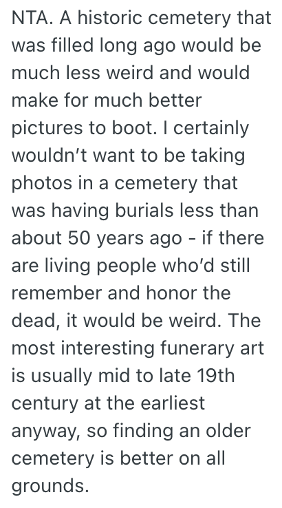 Screenshot 2025 10 31 at 4.19.49 PM Amateur Photographers Friend Wanted Her To Take Pictures In A Cemetery On Halloween, But She Thought That Would Be Disrespectful