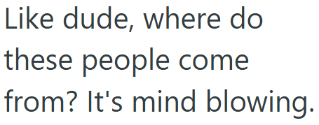 Screenshot 2 0e14e8 Woman Wearing Scrubs Went To Panera To Get Curbside Pickup, But Random Lady Assumes Shes An Employee And Opens Her Car Door