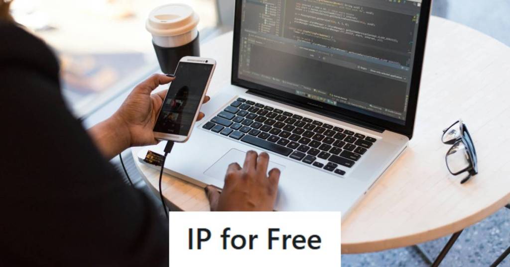 Web developer downloading source code from a phone to a laptop