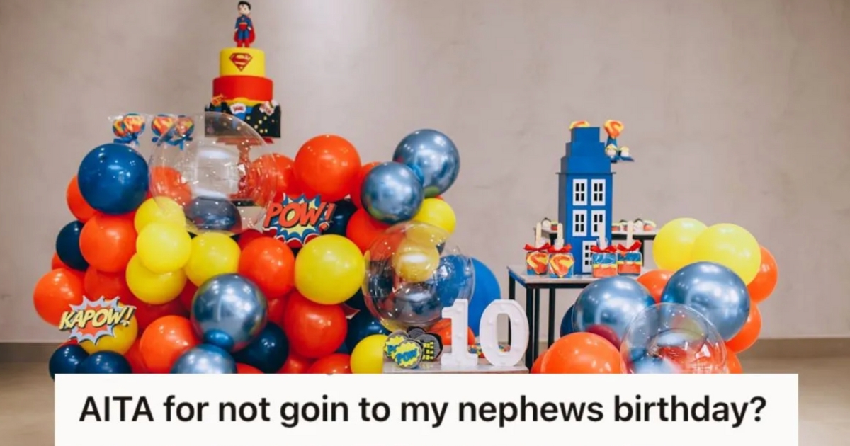 Birthday balloons and cake for. child's party