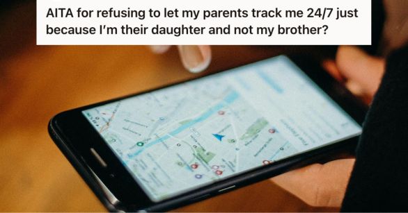 Person looking at the map on their cellphone