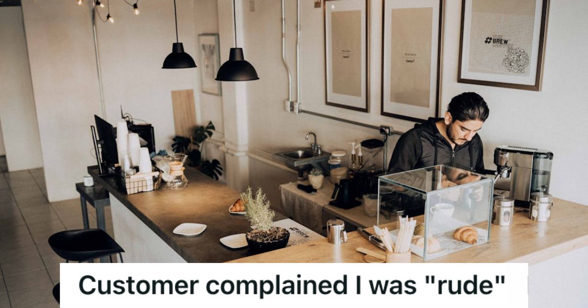 Barista working in a dainty coffee shop