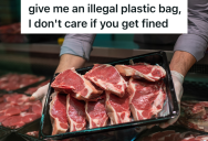 It’s Illegal To Give Customers Single Use Plastic Bags In New Zealand, But Customers Still Constantly Ask For Free Plastic Bags