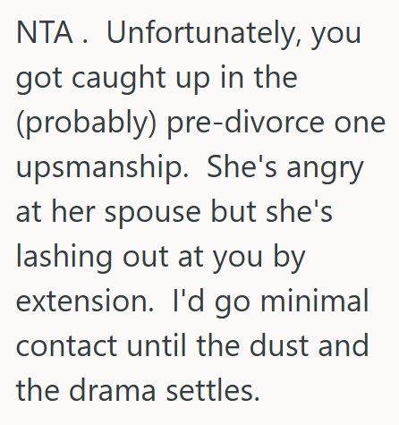 comment 1 12 His Uncle Asked Him To Pick Up A Gift On His Vacation, But His Aunt Got Upset That He Didnt Offer To Do The Same For Her