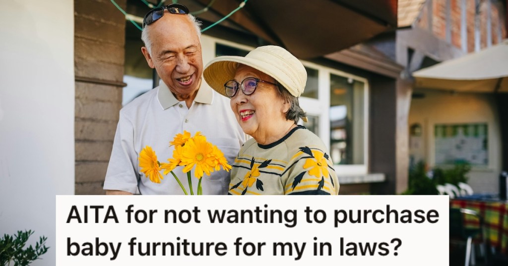An elderly couple holding daffodils