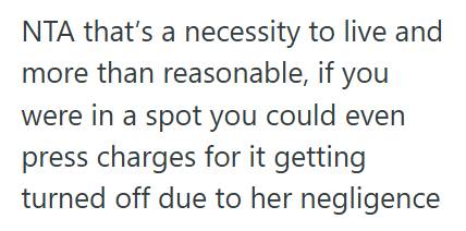 Rent Pay 3 Woman Paid Her Sister’s Overdue Electric Bill To Get The Power Back On, So She Took $150 Off Her Rent Payment