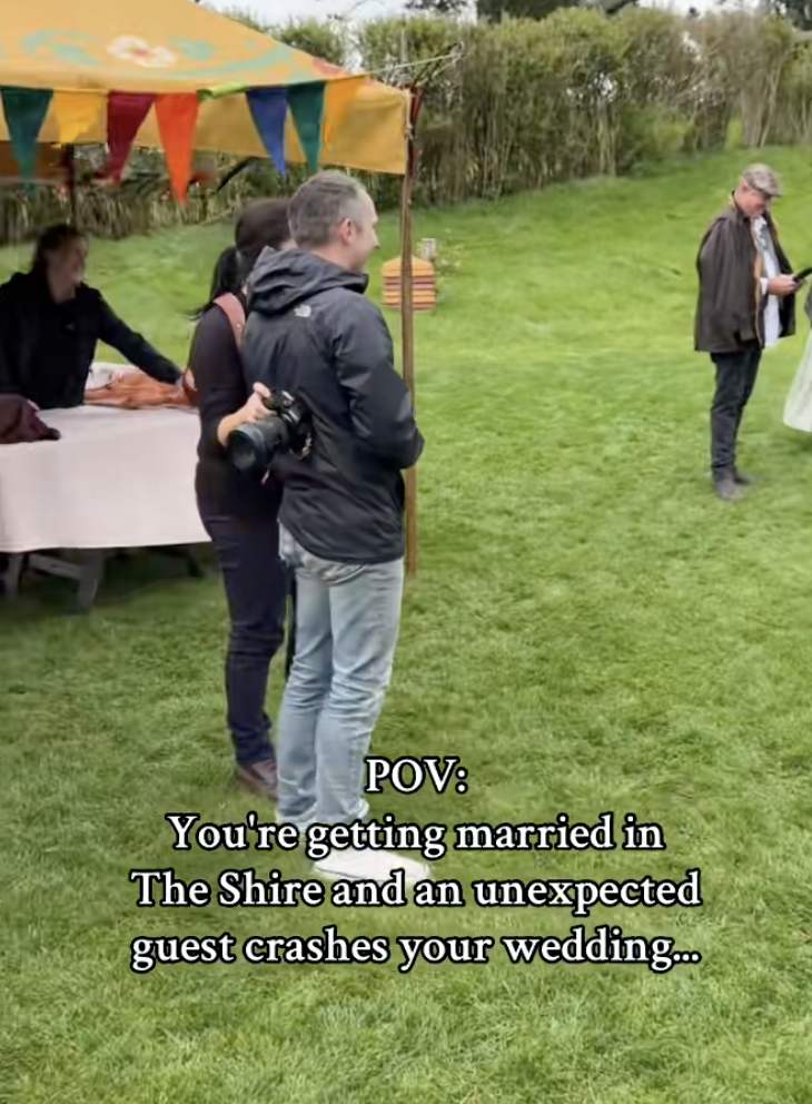 elijah wood at a wedding