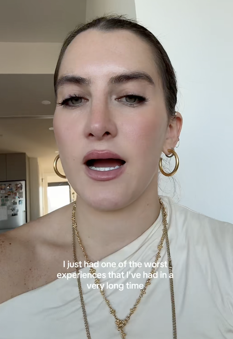woman talking to tiktok viewers