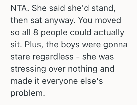 Screenshot 2025 11 06 at 1.10.49 PM Teenage Girl Wanted Everyone To Enjoy Their Halloween Candy Salad Together, But Her Friend’s Fear Of Being Judged Ruined The Fun