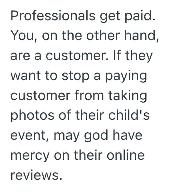 Screenshot 2025 11 06 at 4.16.11 PM Dad Was Told He Couldn’t Use His Camera Because It Looked “Too Professional,” So He Managed To Outsmart The Recital Staff And Keep Shooting Anyway