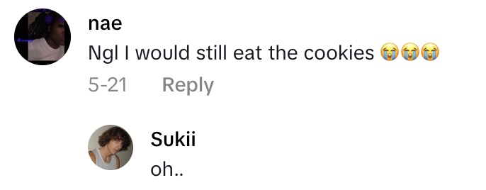Screenshot 2025 11 09 at 12.52.38 PM A Customer Got A Gross Surprise In A Crumbl Cookie