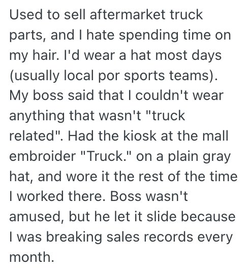 Screenshot 2025 11 11 at 09.45.23 College Student Was Ready For The Celebration At The End Of Her Disney Program, But When The Dress Code Was Circulated, She And Her Friends Were Forced To Hatch A Cunning Plan