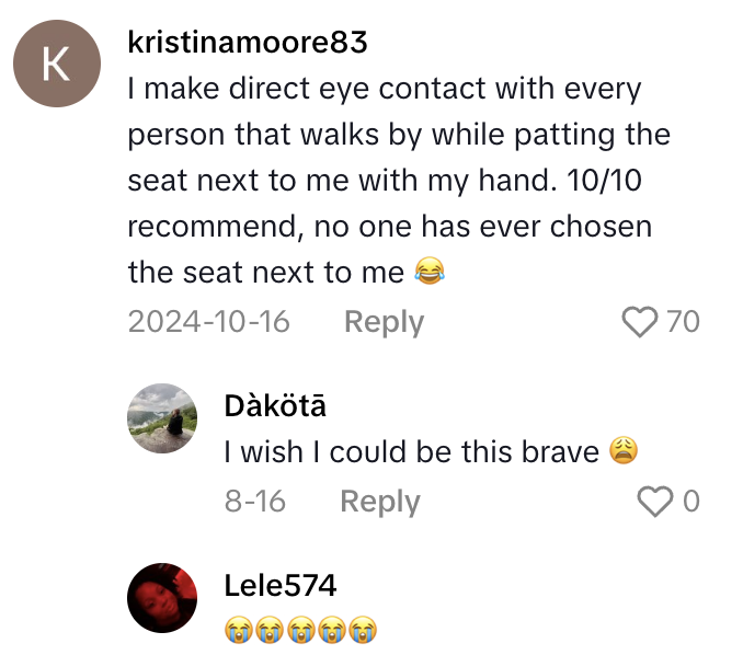 Screenshot 2025 11 26 at 5.13.05 PM Two Travelers Pretended To Be Vloggers On A Flight So No One Would Take The Middle Seat Between Them