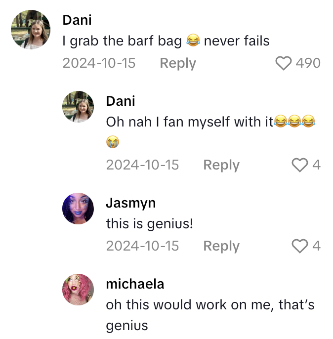 Screenshot 2025 11 26 at 5.13.49 PM Two Travelers Pretended To Be Vloggers On A Flight So No One Would Take The Middle Seat Between Them