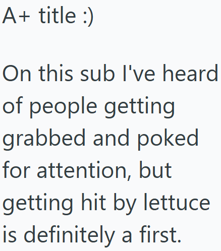 Screenshot 1 9815ba Man Listened To Music While Waiting For A Friend Outside A Grocery Store, But When A Woman Assumed He Was A Lazy Employee And Attacked Him, He Lost His Cool
