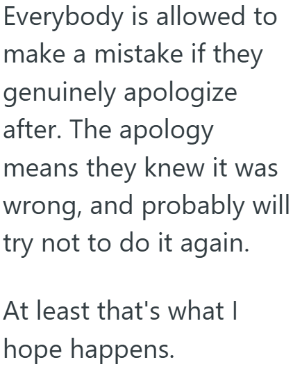Screenshot 6 7e5f73 Retail Employee Had To Ask A Rude Customer To Go Grab An Item In Her Car So She Could Help Her, But Then She Got A Phone Call From The Customer