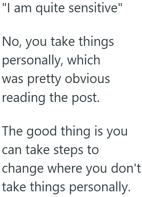 Screenshot 6 c4846a Woman Who Has Just Started Her First Retail Job Encountered Her First Rude Customer, But When She Called The Manager, Other Customers Were Kind