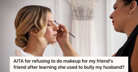 Person putting makeup to the bride