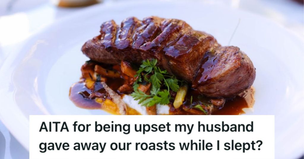 Roast beef with sauce on a white plate