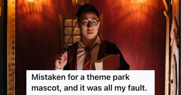 Man in glasses wearing a Harry Potter costume