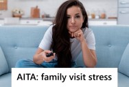 Woman’s Parents Travel All The Time To Visit Friends And Her Brother, But They Somehow Avoid Going To Visit Her. So She Decided To Stop Putting In The Effort To See Them.