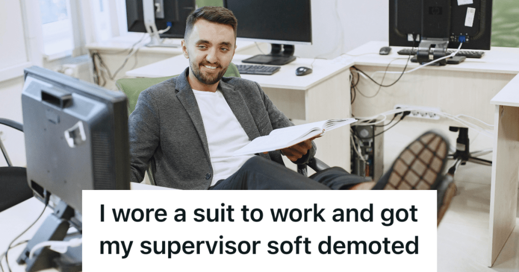 happy employee working at his desk