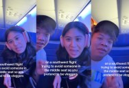 Two Travelers Pretended To Be Vloggers On A Flight So No One Would Take The Middle Seat Between Them