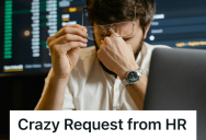 Helpdesk Tech Fielded A Routine Pay Stub Issue, But Soon Discovered A Lazy HR Department Was Using Him To Outsource A Firing