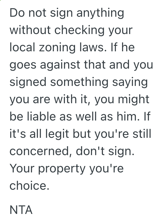 Screenshot 2025 12 09 at 10.26.25 PM Homeowners Ask Next Door Neighbor To Sign A Letter To Approve Their Construction Plans, But The Neighbor Is Concerned About The Fence