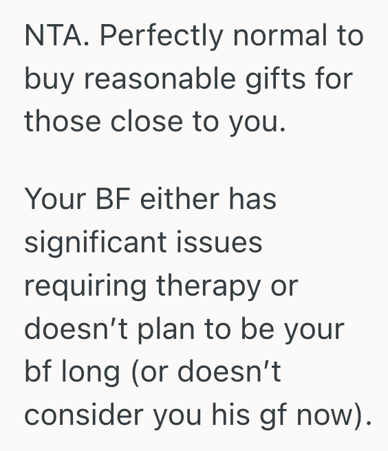 Girlfriend Tried To Buy Her Boyfriend A Nice Birthday Gift  display picture 3