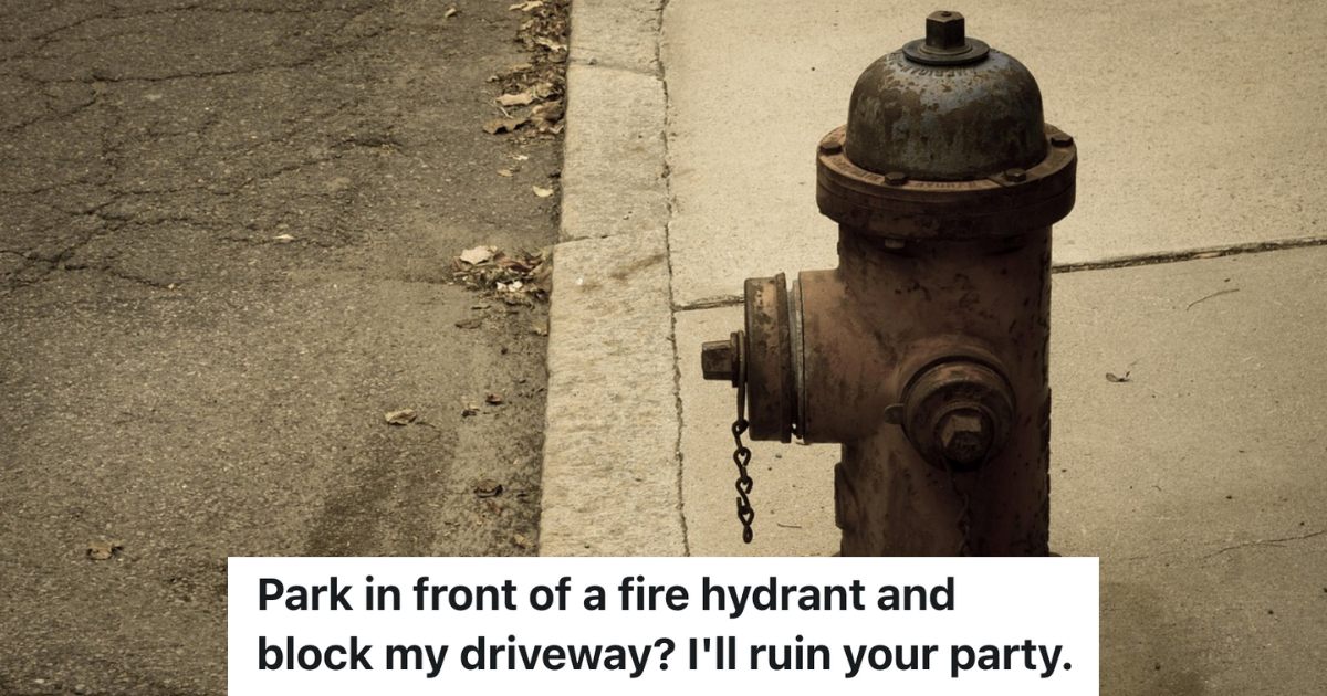 Neighbor Keeps Parking His Truck Directly In Front Of A Homeowners Fire Hydrant And Blocking Their Driveway, So They Called The Police And Ruined Their Party fire hydrant on the sidewalk