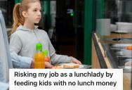 School Lunch Lady Recognizes Hungry Students Who Don’t Have Money, So She Secretly Pays For Their Meals Out Of Her Own Pocket