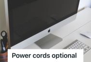Employee Tried To Explain That Monitors Need Power, But His Manager Insisted They’re “Magical Devices” That Work Without Being Plugged In